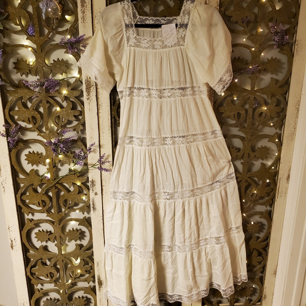 Vintage 70's white/cream maxi dress